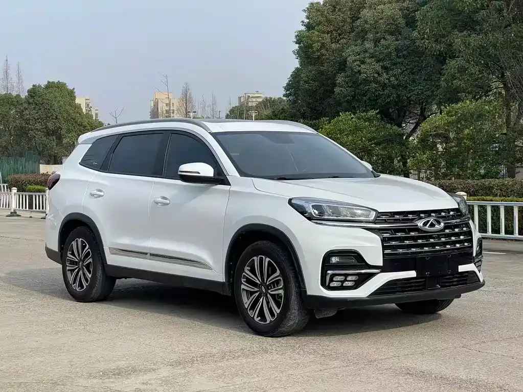 Chery Tiggo 8 — фото 3