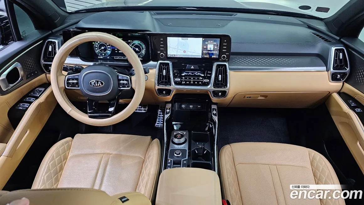 Kia Sorento — фото 7