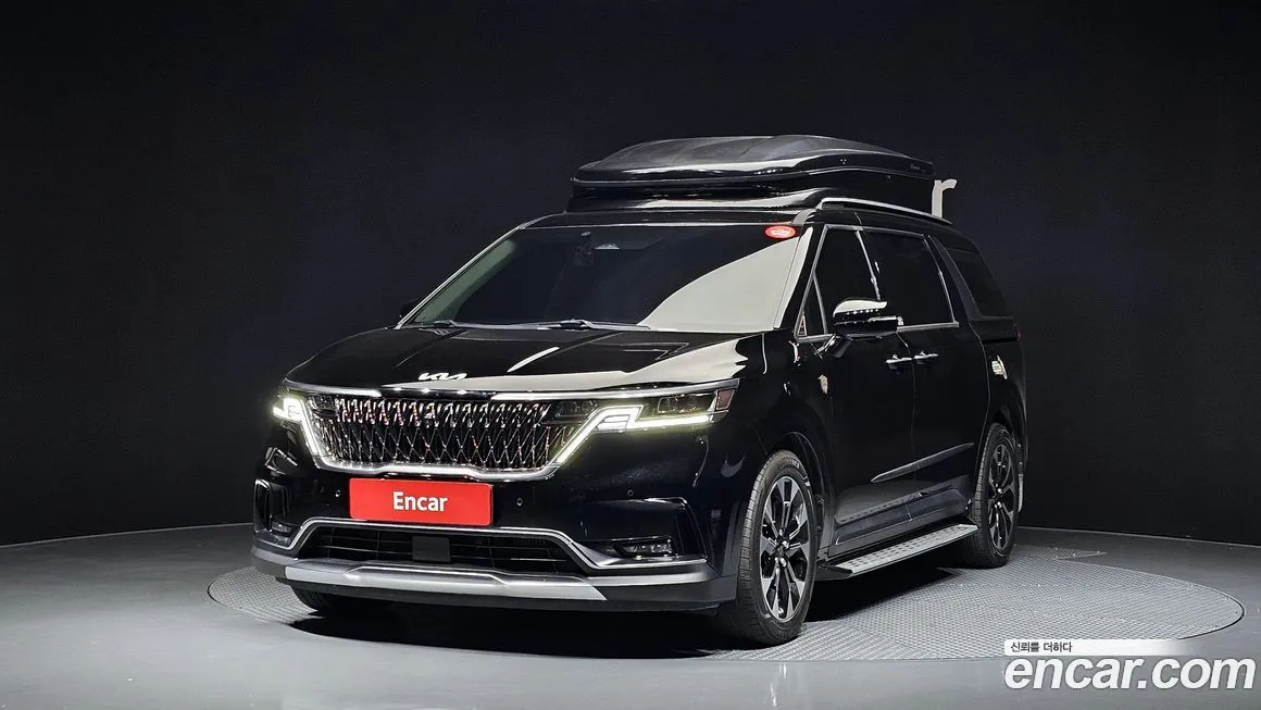 Kia Carnival — фото 1