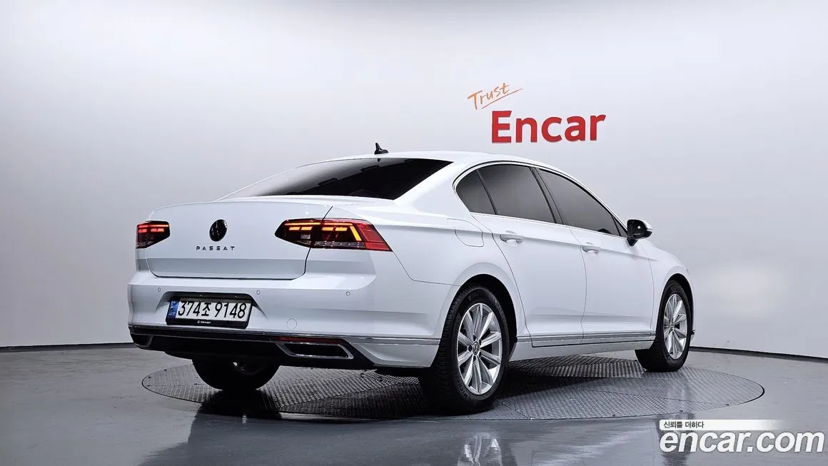 Volkswagen Passat — фото 2