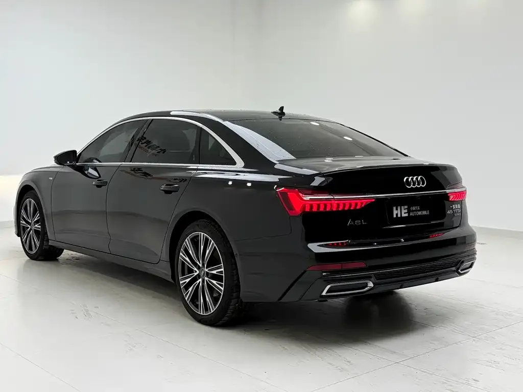 Audi A6L — фото 4