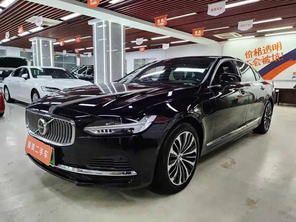 Volvo S90 PHEV — фото 1