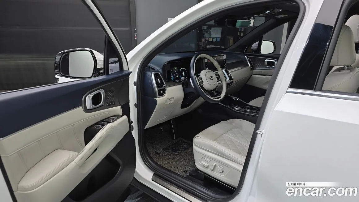 Kia Sorento — фото 10
