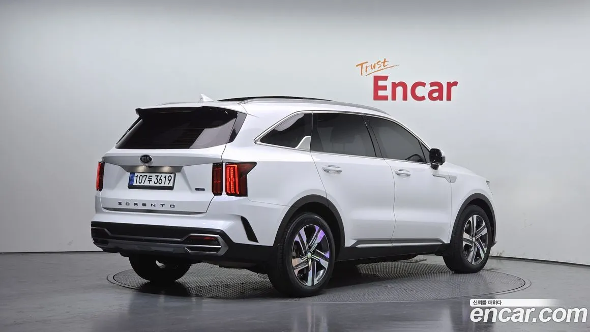 Kia Sorento — фото 2