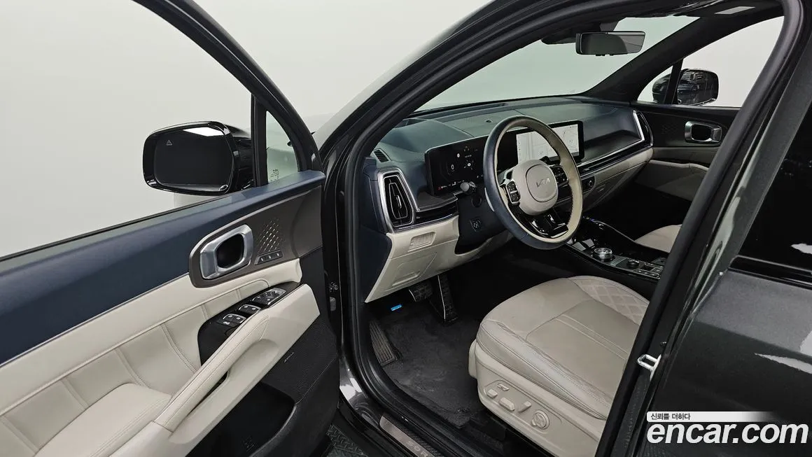 Kia Sorento — фото 10