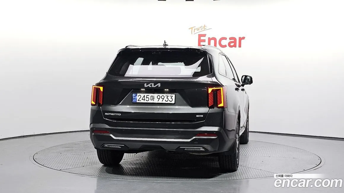 Kia Sorento — фото 4