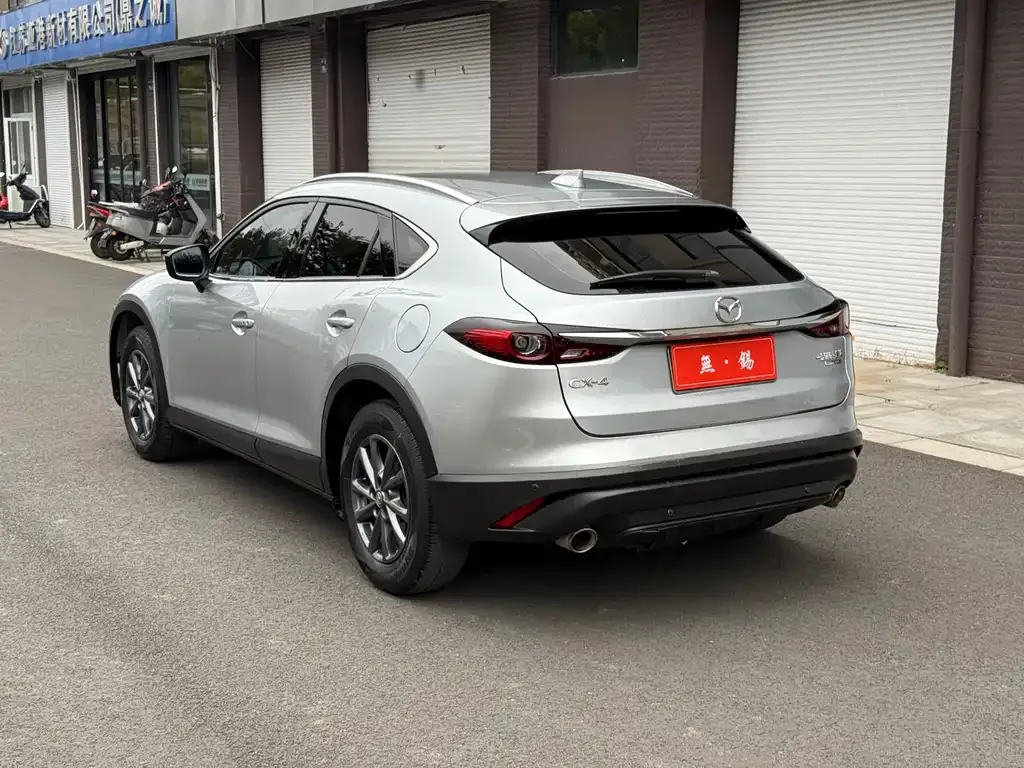 Mazda CX-4 — фото 9