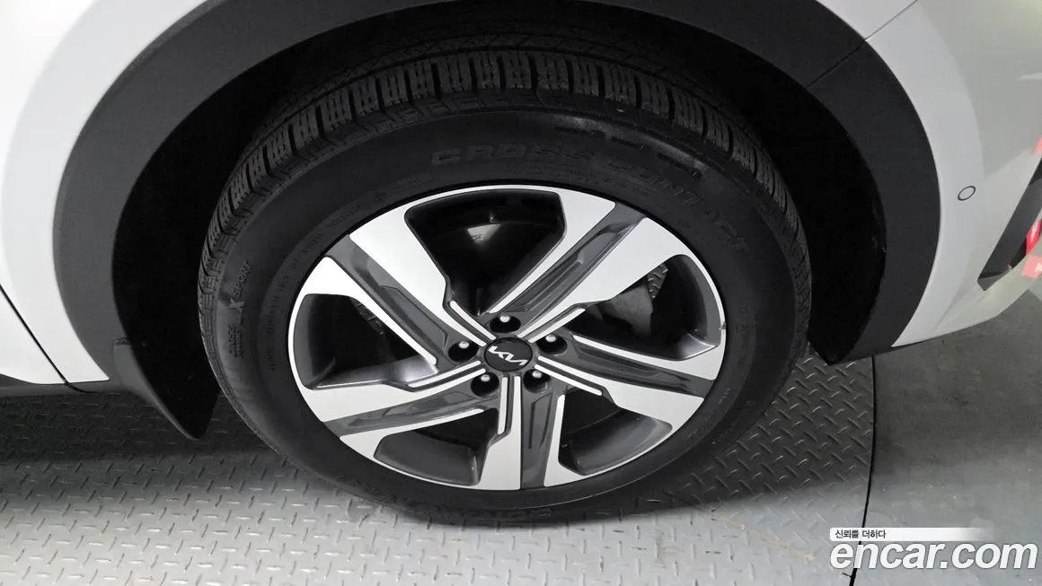 Kia Sorento — фото 5