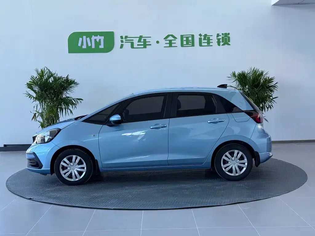 Honda Fit — фото 3