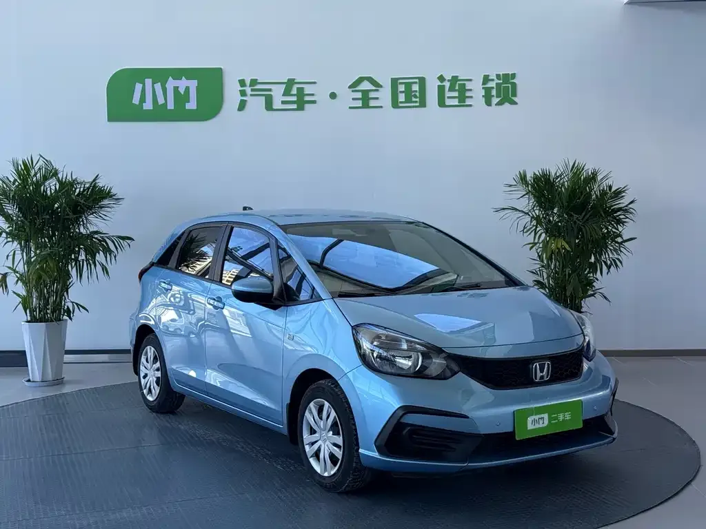 Honda Fit — фото 8