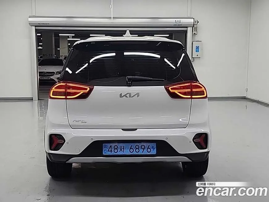 Kia Niro — фото 3