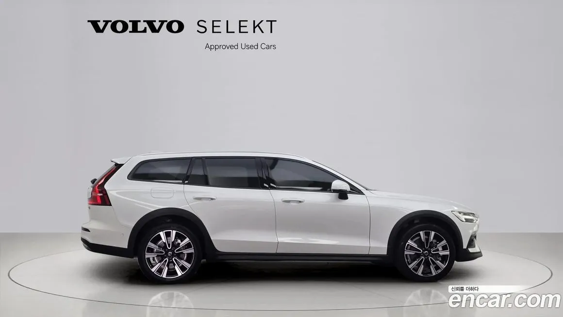 Volvo V60 — фото 3