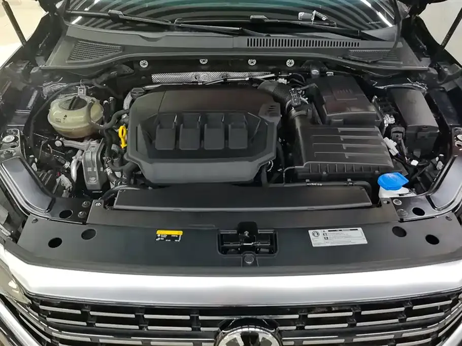 Volkswagen Passat — фото 10
