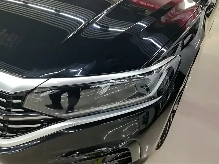 Volkswagen Passat — фото 5