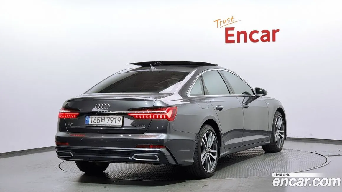 Audi A6 — фото 2