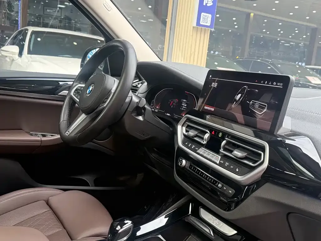 BMW X3 — фото 10
