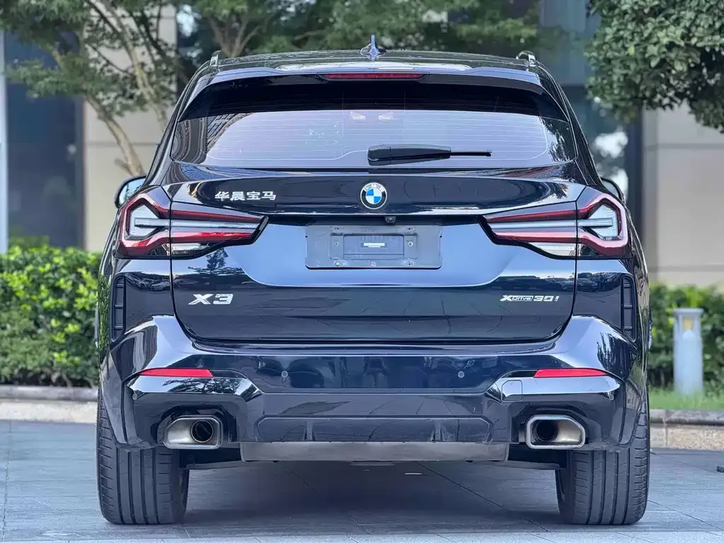 BMW X3 — фото 9