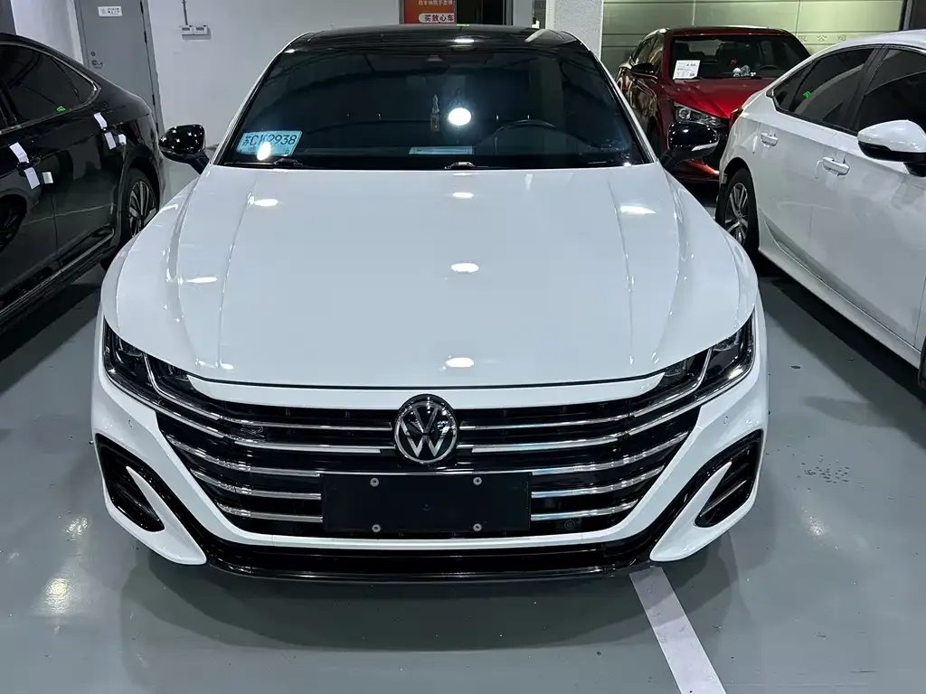 Volkswagen CC — фото 1