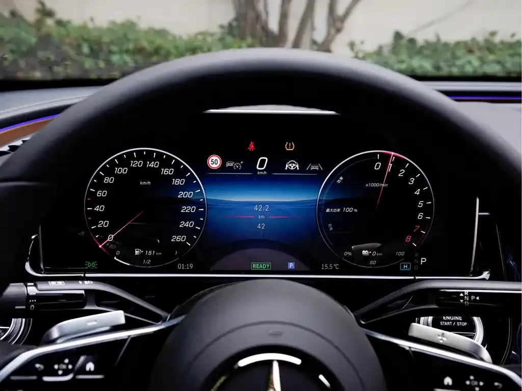 Mercedes-Benz E-Class New Energy — фото 10
