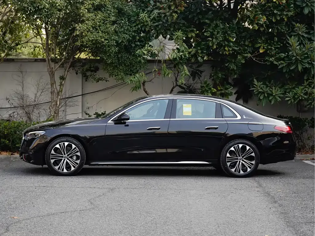 Mercedes-Benz E-Class New Energy — фото 3