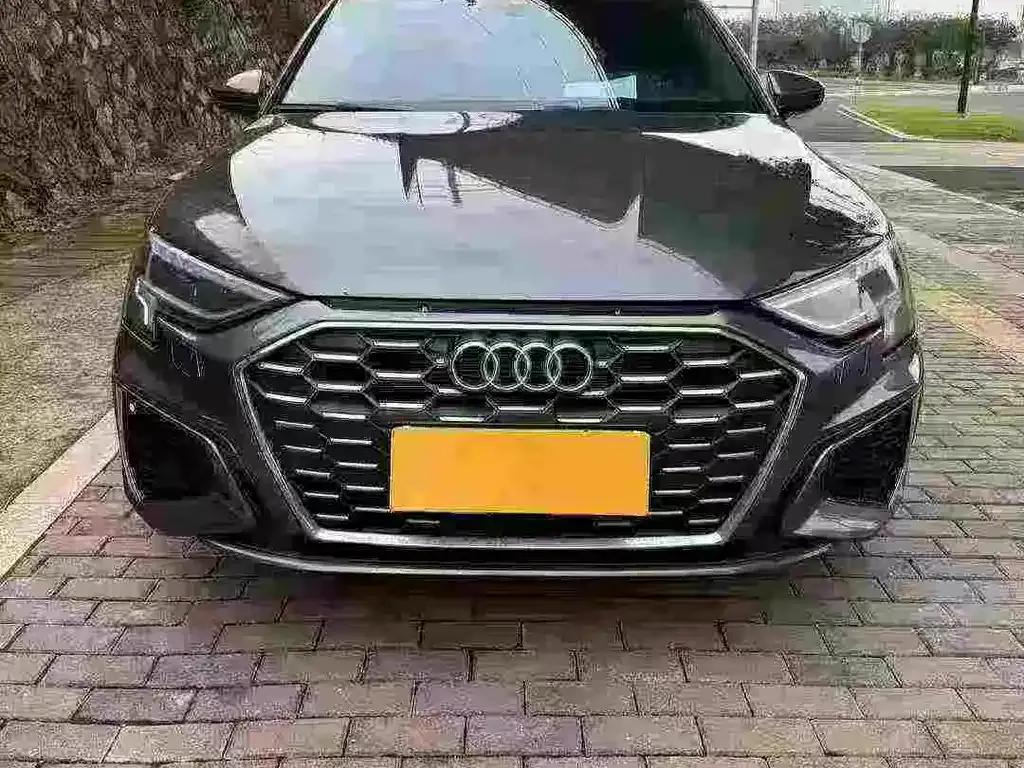 Audi A3 — фото 2