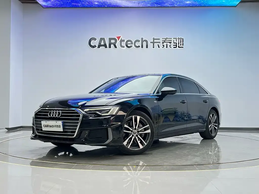 Audi A6L — фото 1