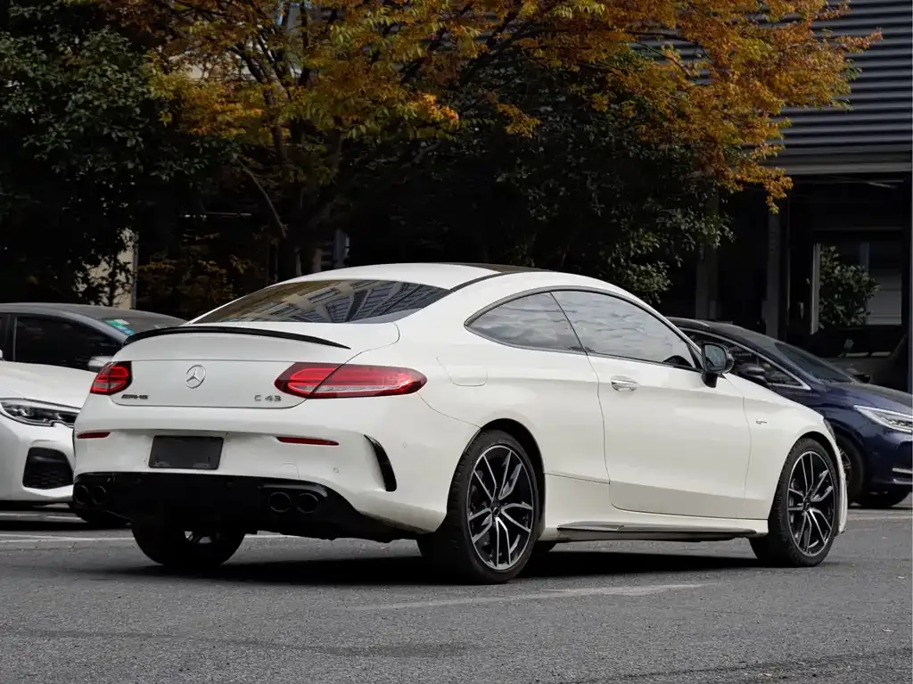 Mercedes-Benz C-Class AMG — фото 4