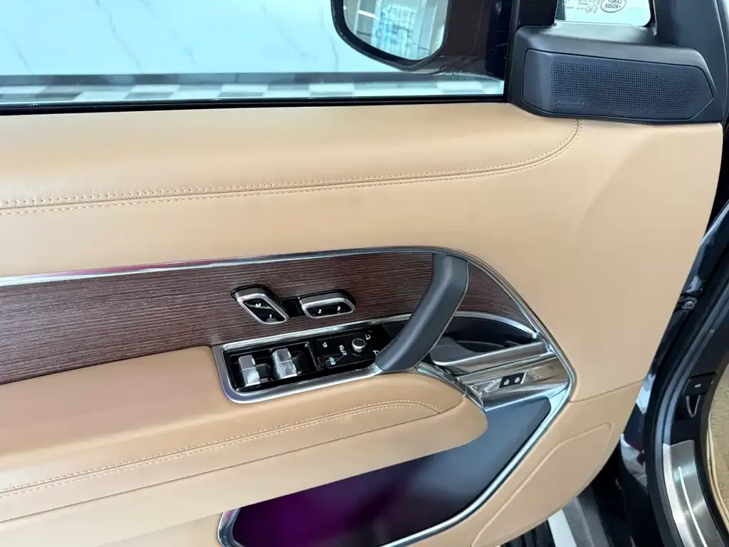 Land Rover Range Rover — фото 10