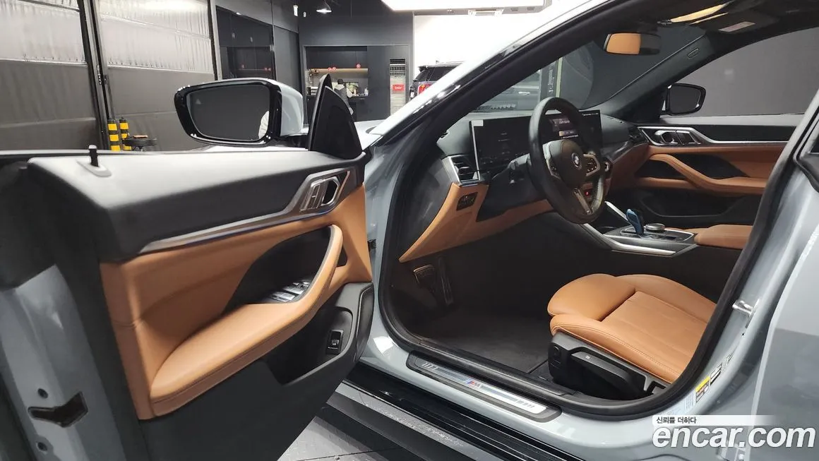 BMW i4 — фото 10