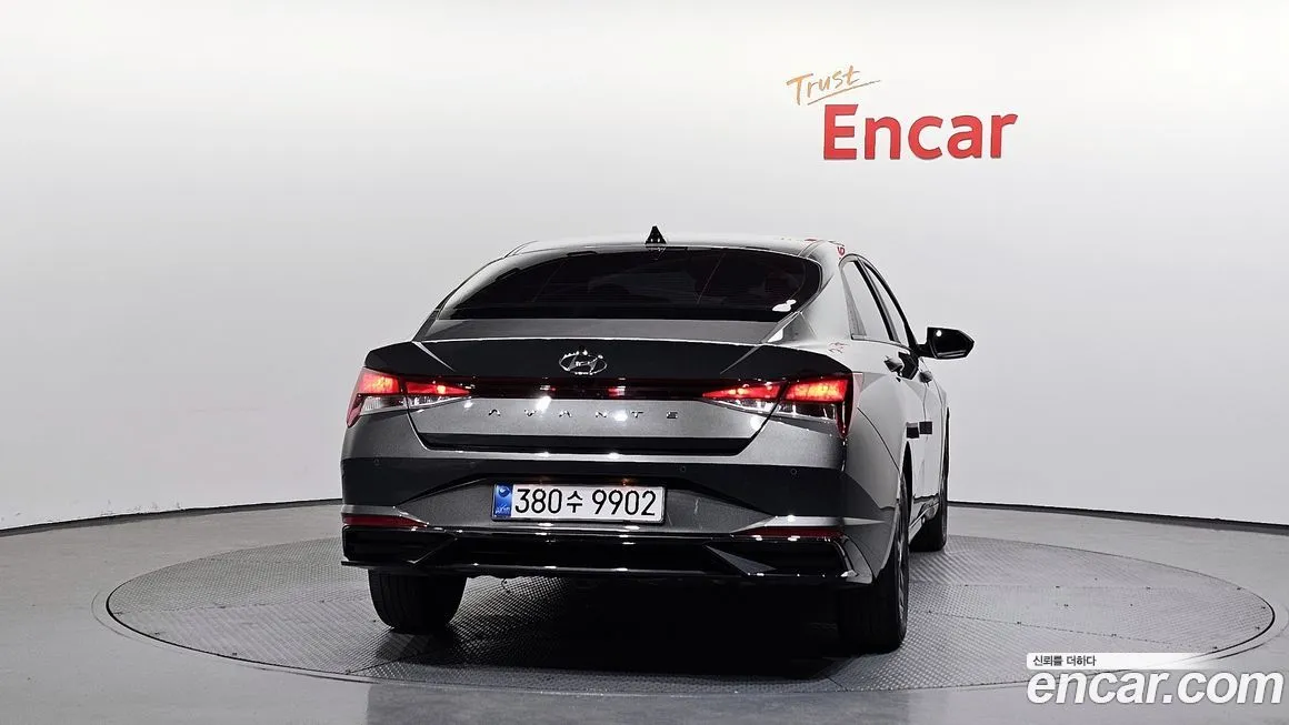 Hyundai AVANTE — фото 4