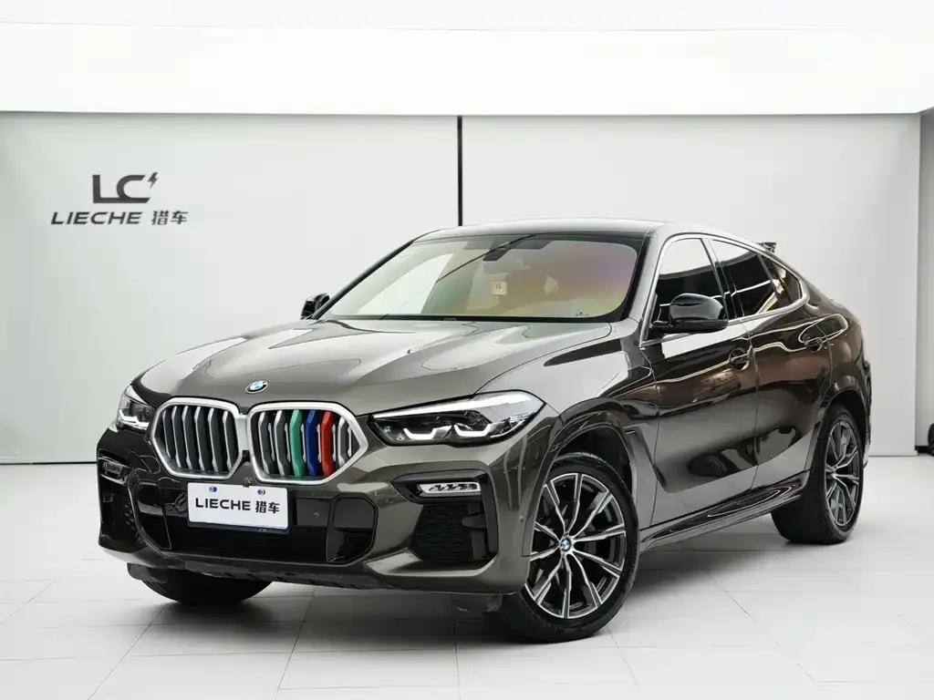 BMW X6 — фото 1
