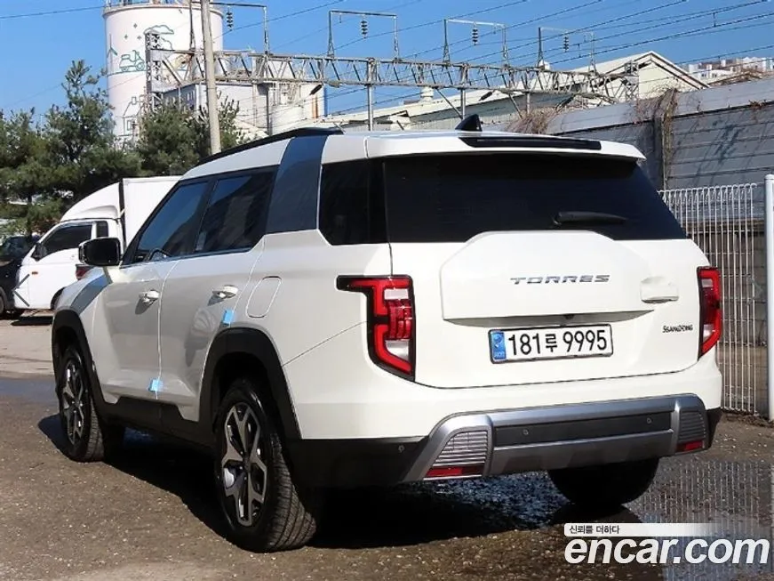 KG Mobility (Ssangyong) Torres — фото 3