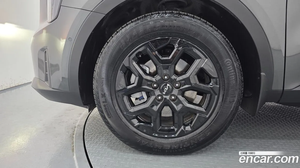 Kia Sorento — фото 5