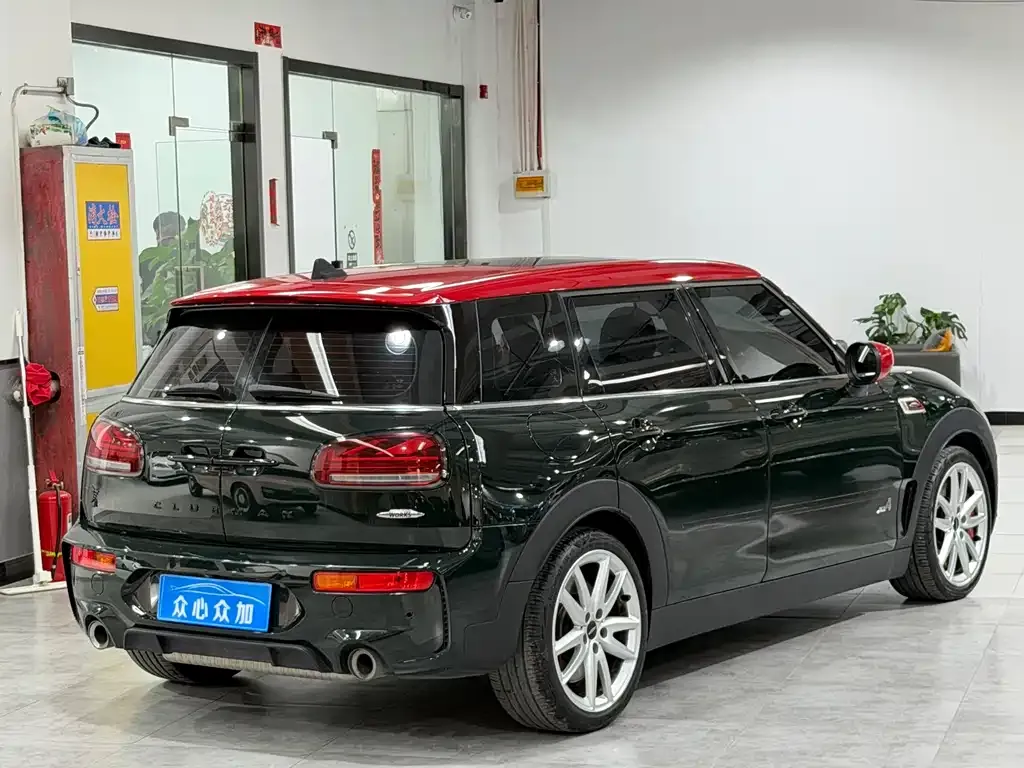 MINI Clubman JCW — фото 3