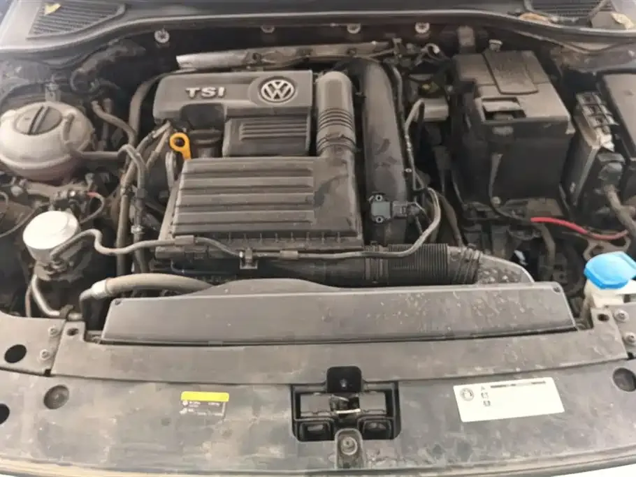 Volkswagen Passat — фото 10