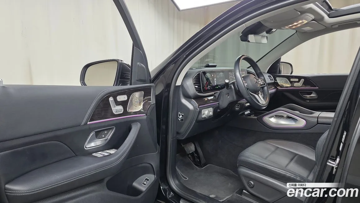 Mercedes-Benz GLE-Class — фото 10
