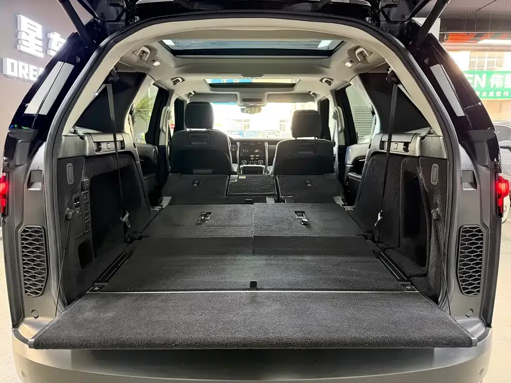 Land Rover Discovery — фото 10