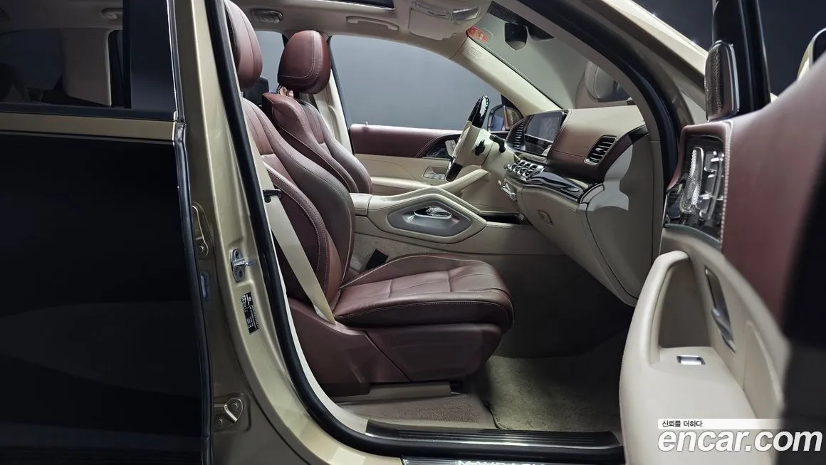 Mercedes-Benz GLS-Class — фото 10