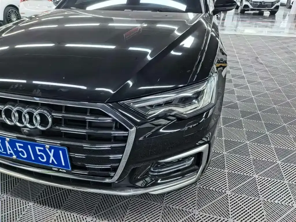 Audi A6L — фото 4