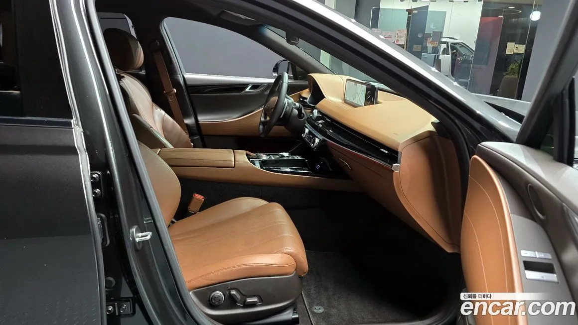 Genesis G80 — фото 10