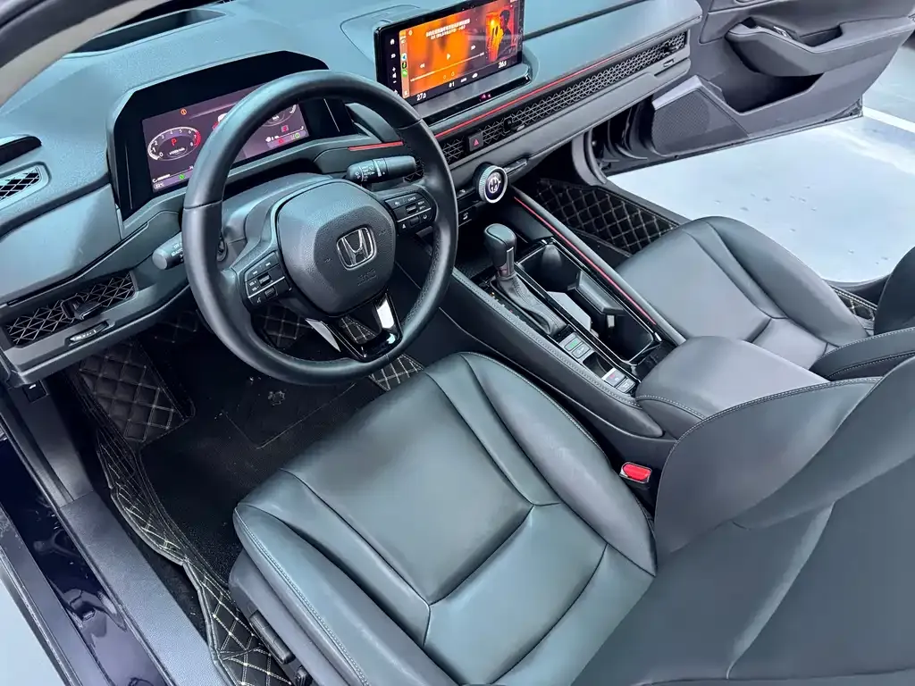 Honda Accord — фото 6