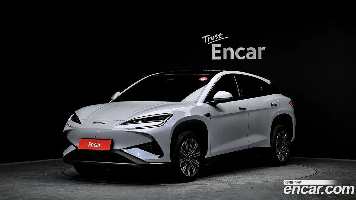 BYD Sealion 7 — фото 1