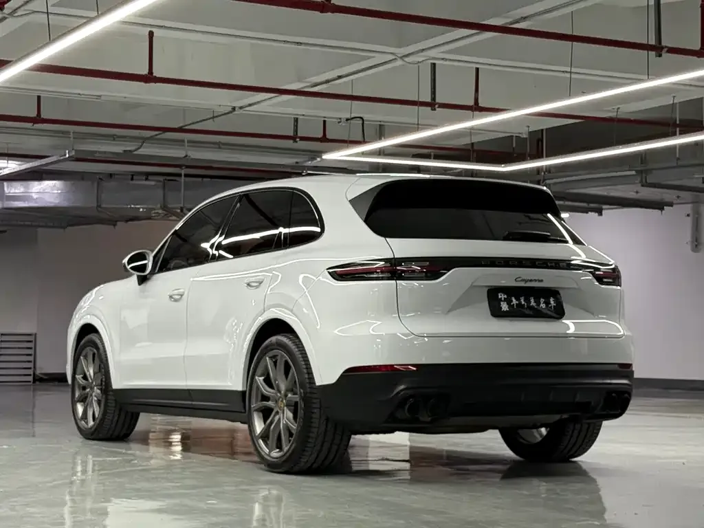 Porsche Cayenne — фото 4