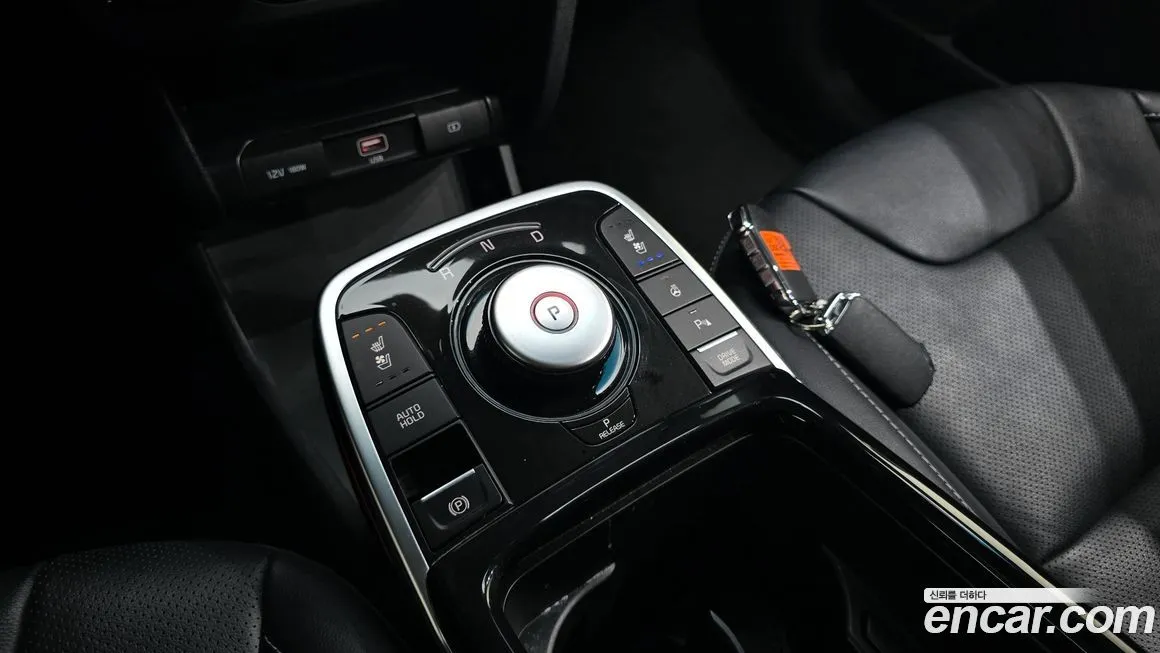 Kia Niro — фото 9