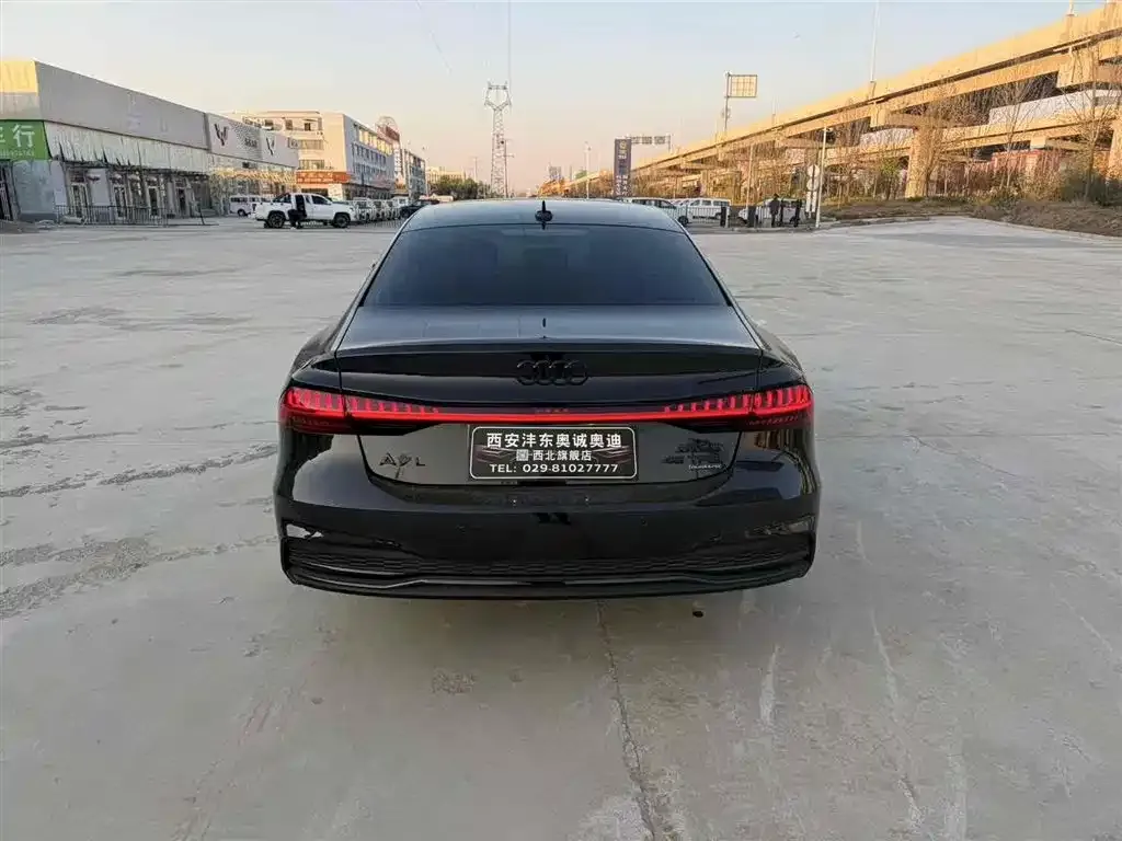 Audi A7L — фото 4