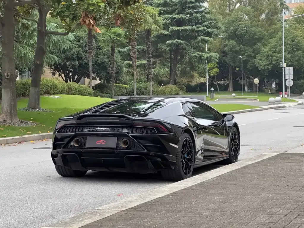 Lamborghini Huracan — фото 6
