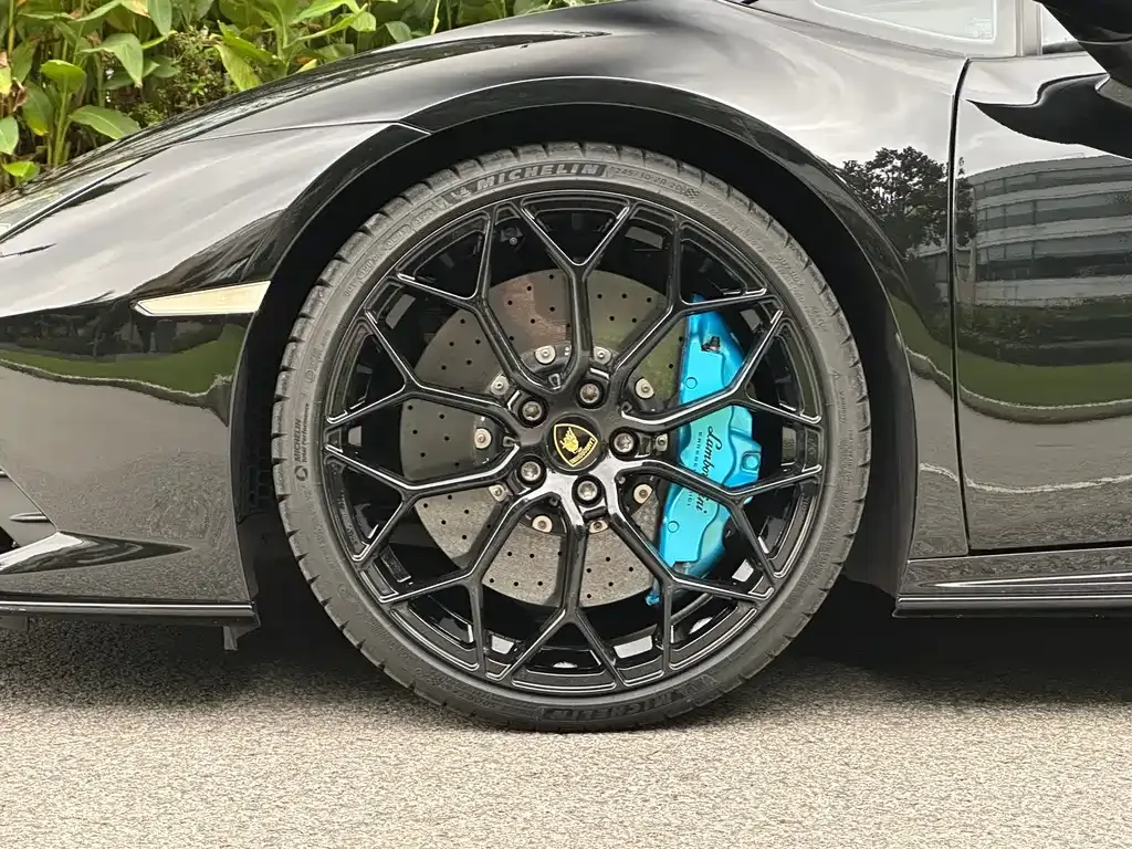 Lamborghini Huracan — фото 8