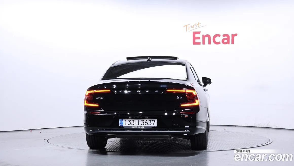 Volvo S90 — фото 4