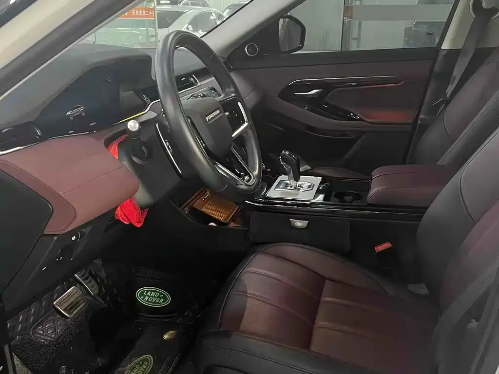 Land Rover Evoque — фото 4