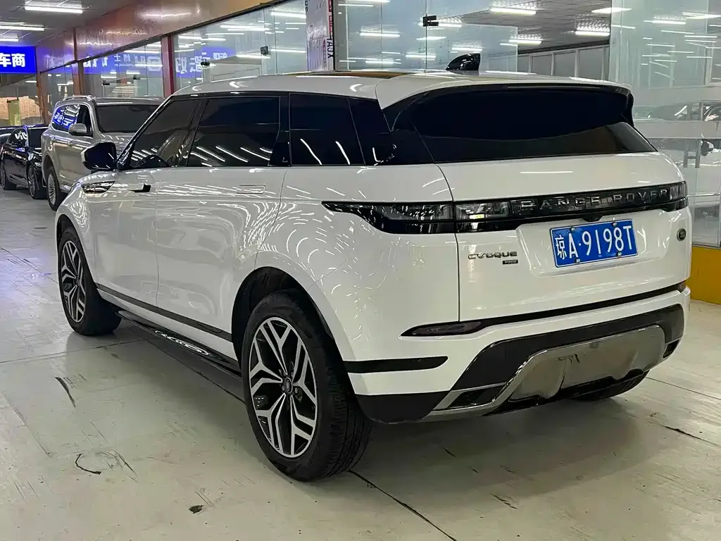 Land Rover Evoque — фото 9